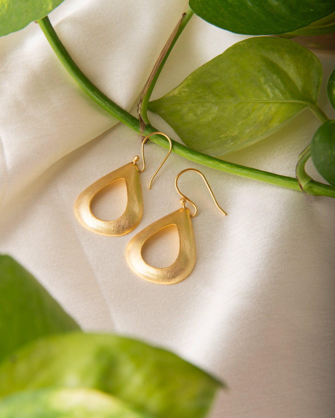 Open Tear Drop Dangle Earrings 18k Gold Plated