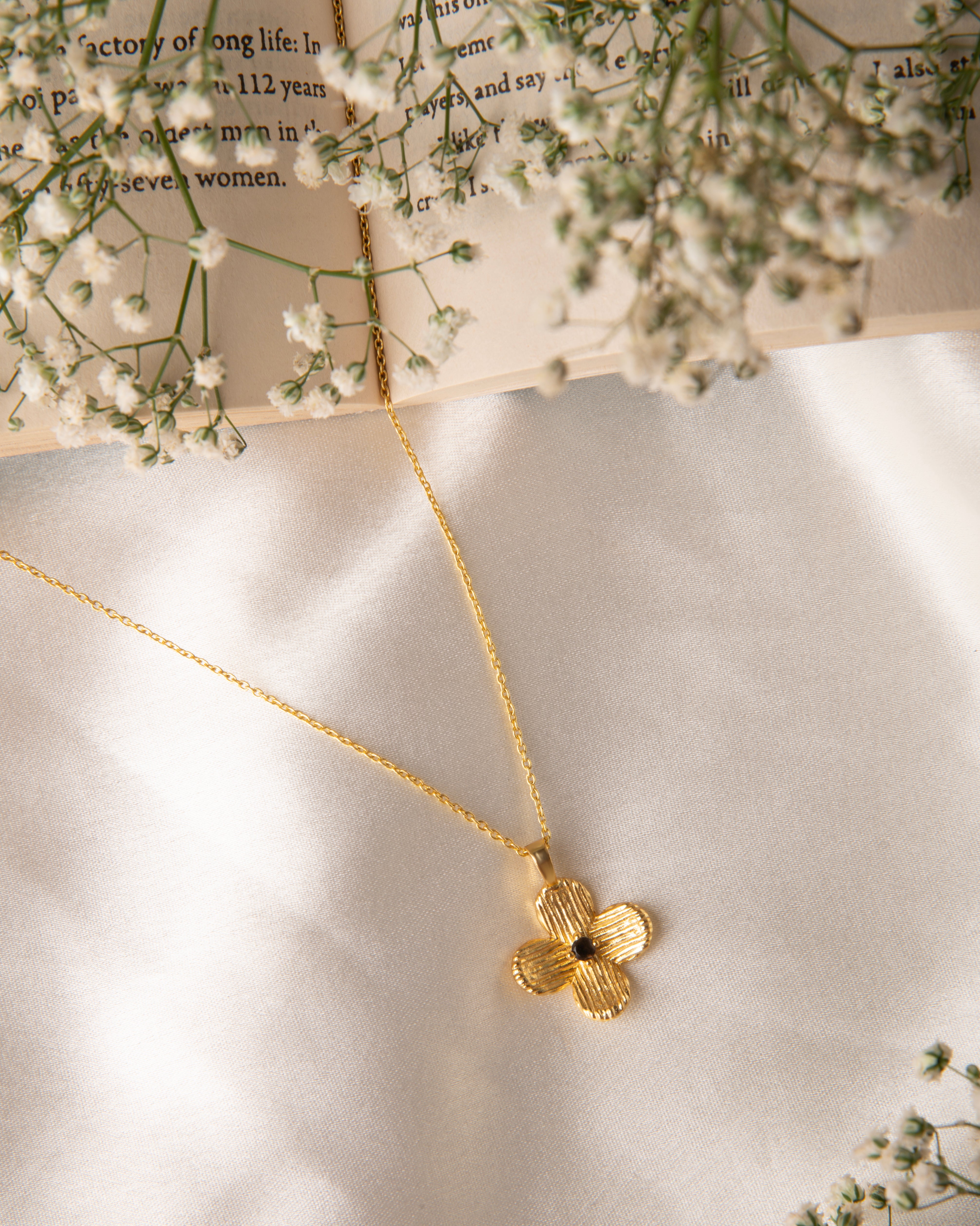 18k Gold Plated Flower Necklace