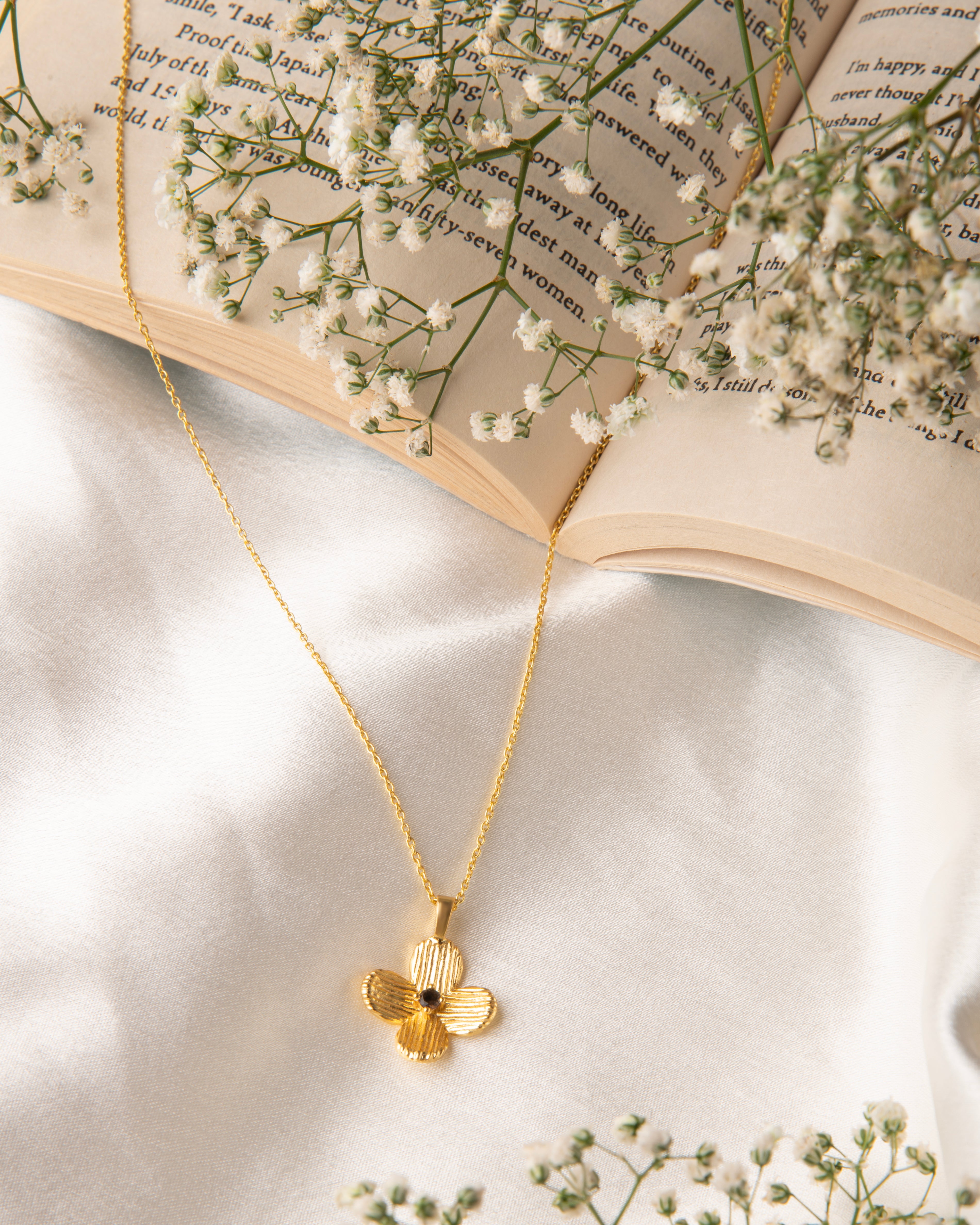 18k Gold Plated Flower Necklace
