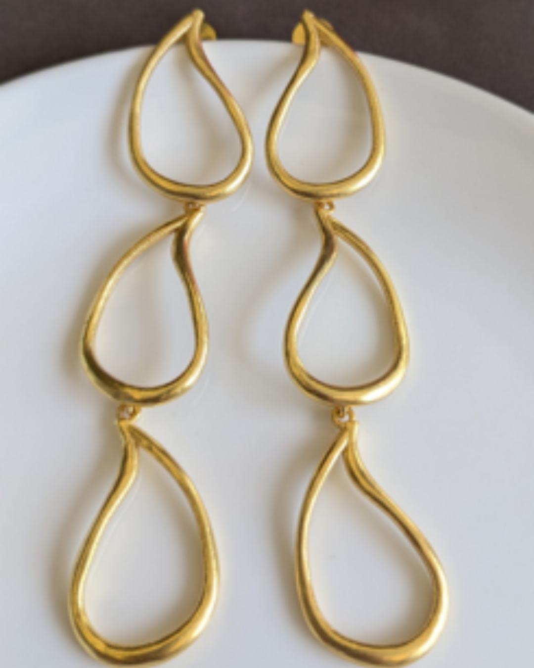 DROPLET EARRINGS